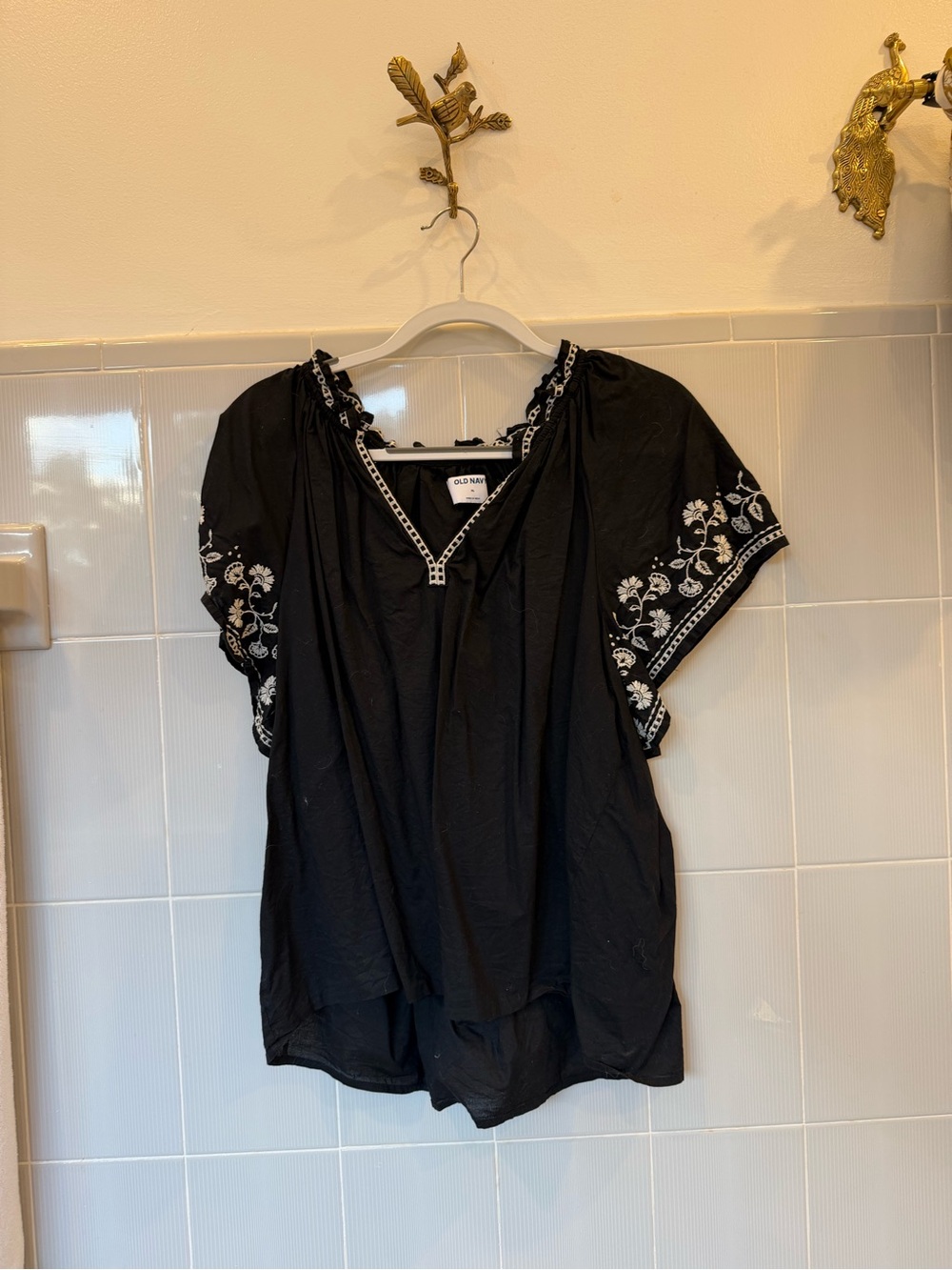 Old Navy Black Embroidered Boho Peasant Blouse
